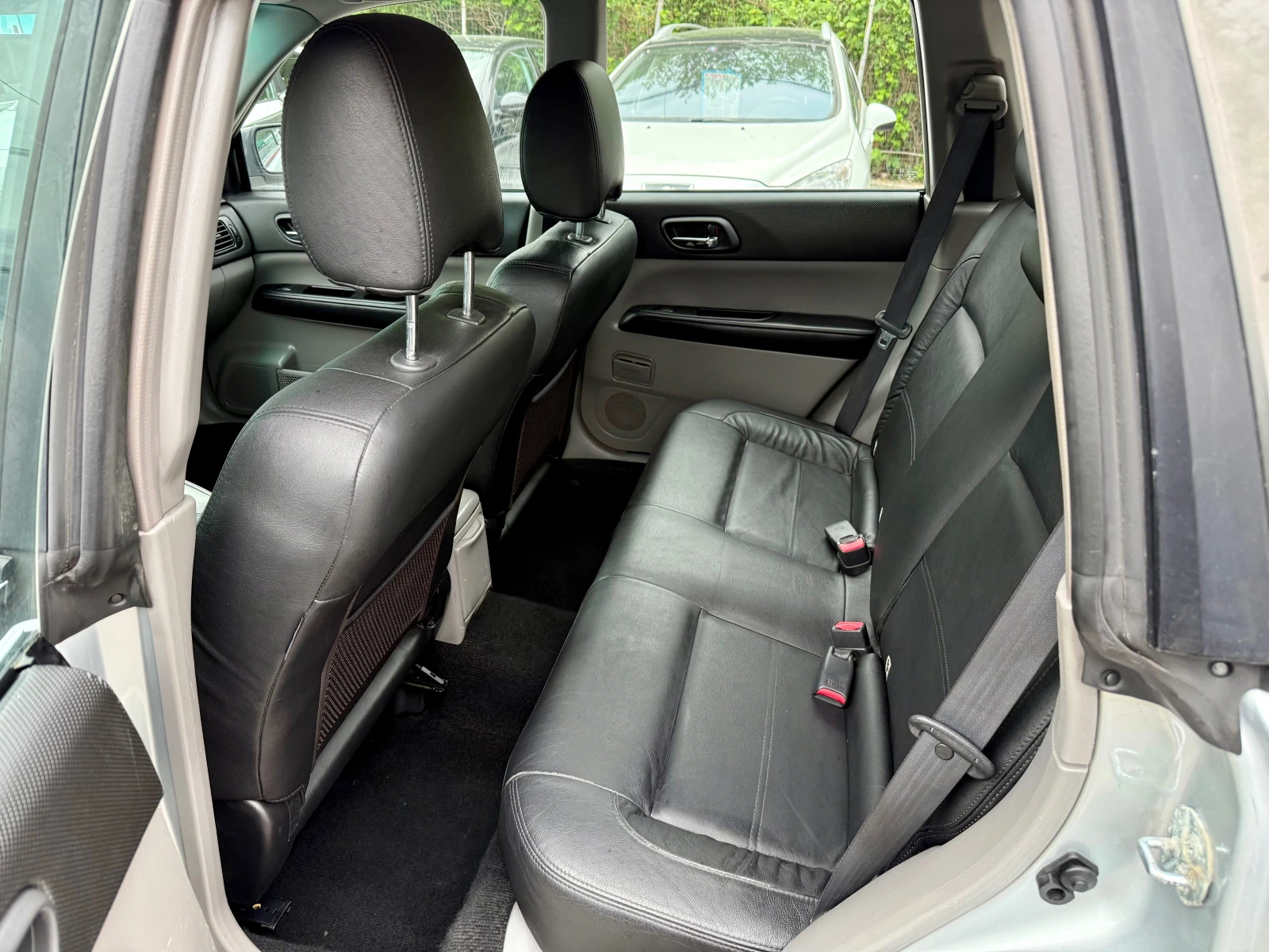 Subaru Forester 2.0T 4WD 🇨🇭 | Mobile.bg   15