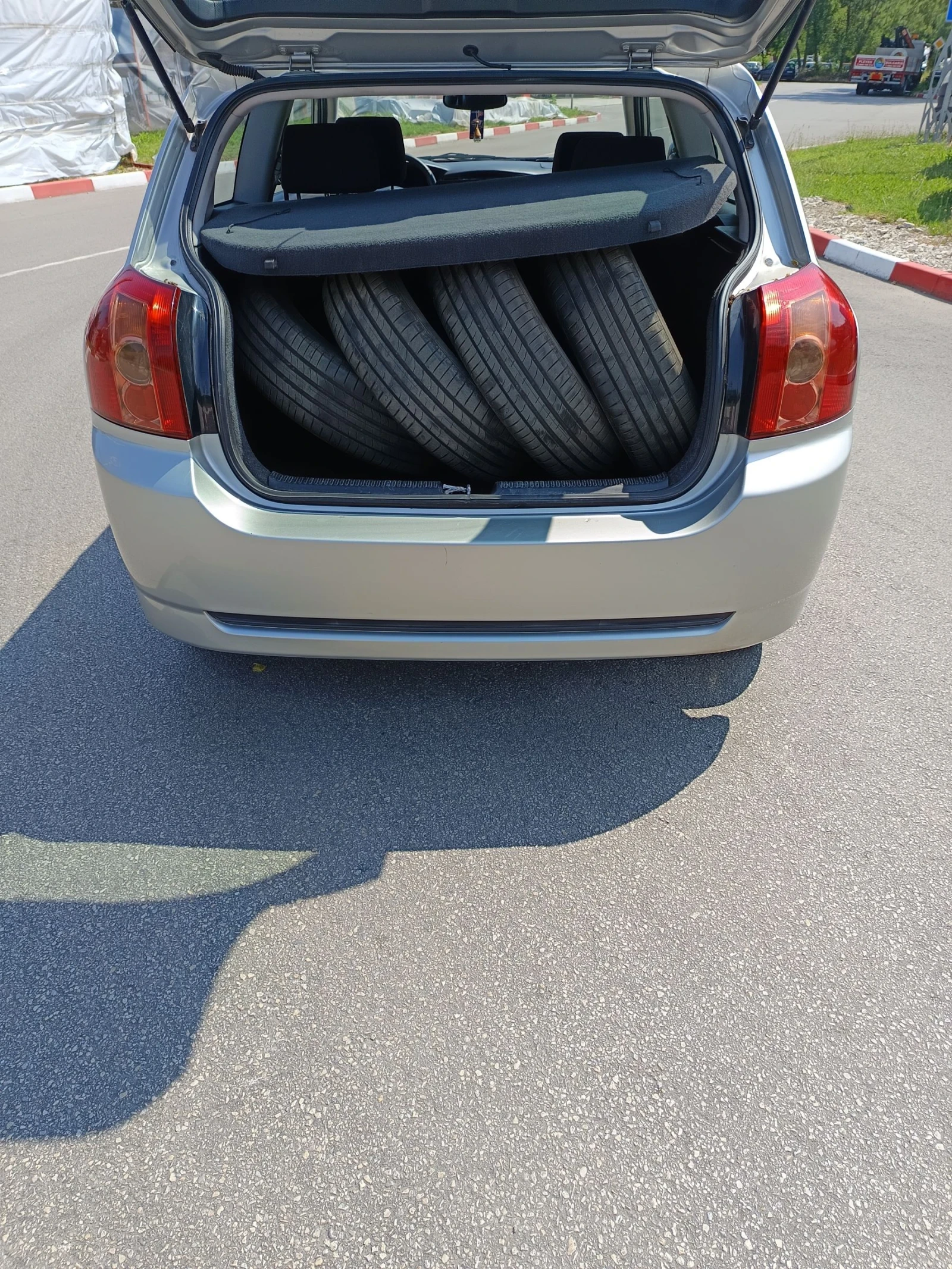 Toyota Corolla  - изображение 3