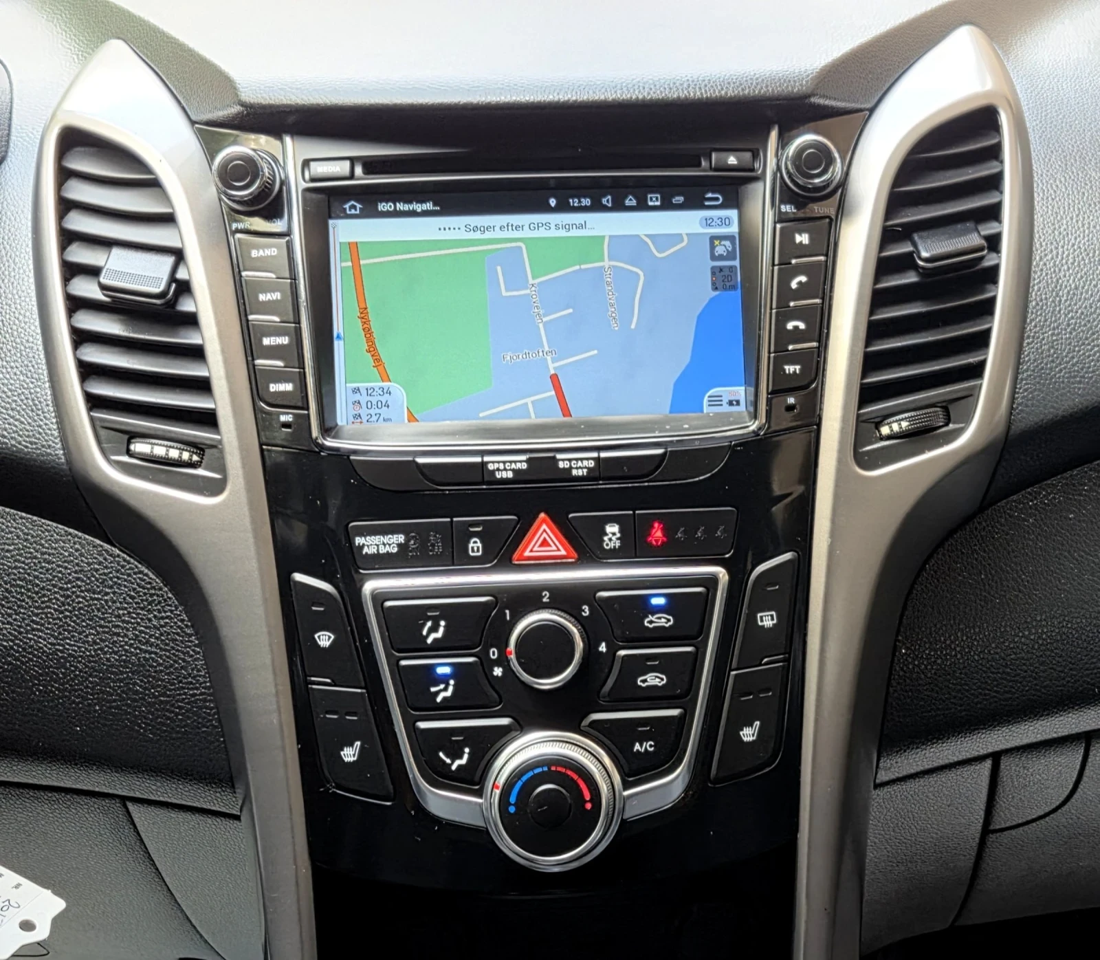 Hyundai I30 2013/ /1.6 CRDi/6  | Mobile.bg   16