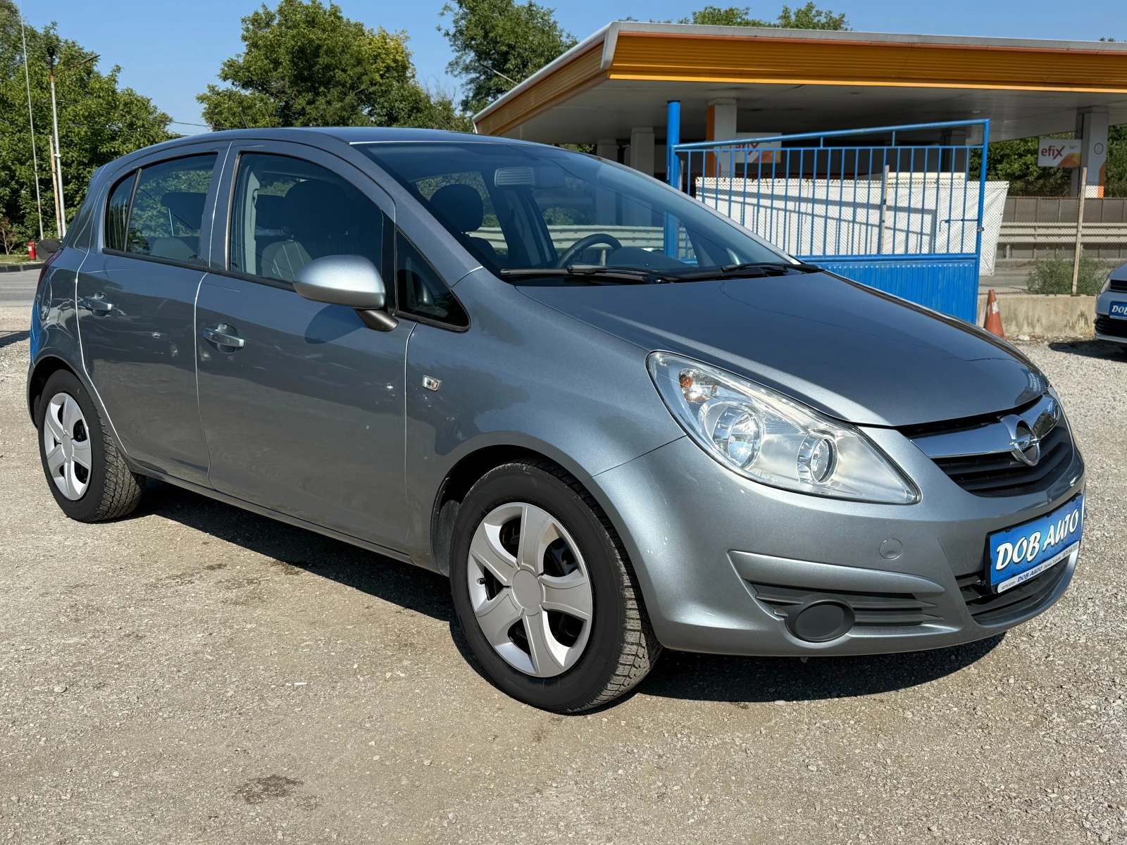 Opel Corsa 1.2i-80к.с-климатик-Италия - изображение 8