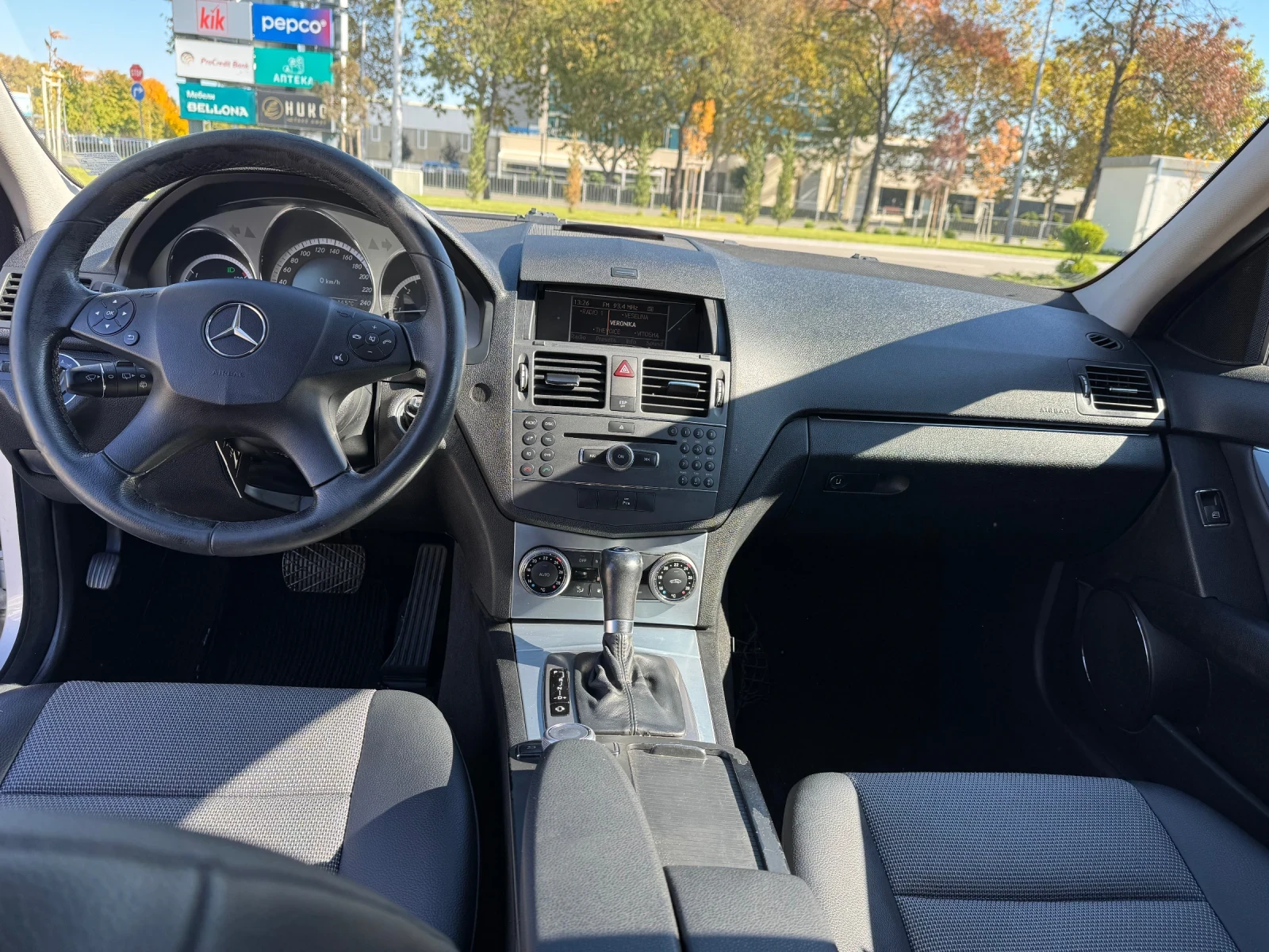 Mercedes-Benz C 220  - изображение 9