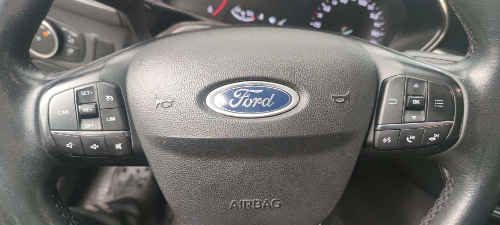 Ford Focus 2.0  TDCI - изображение 4