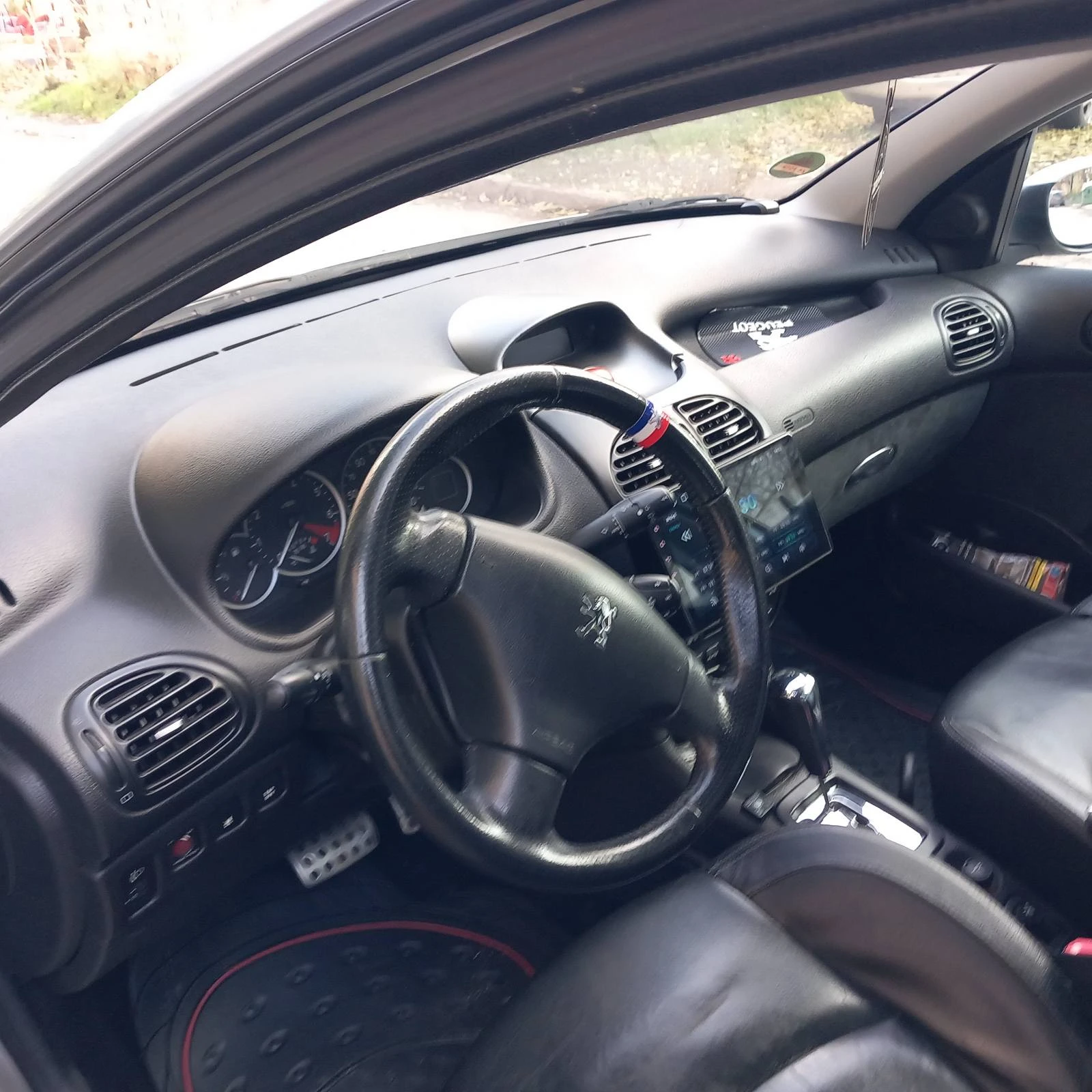 Peugeot 206 1.6i  | Mobile.bg   11