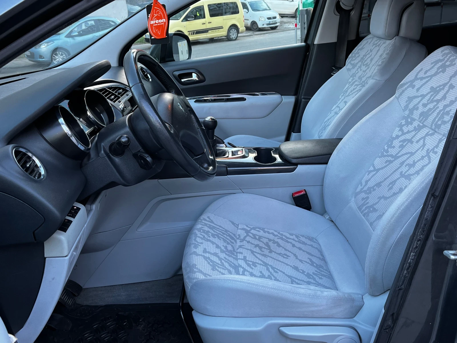 Peugeot 3008 1.6/ГАЗ/БЕНЗИН - изображение 10