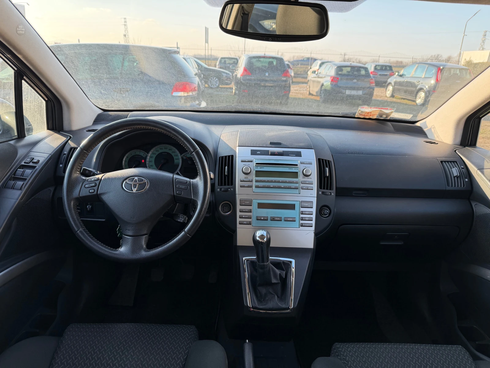 Toyota Corolla verso 1.6 VVTI | Mobile.bg � ����������� 15