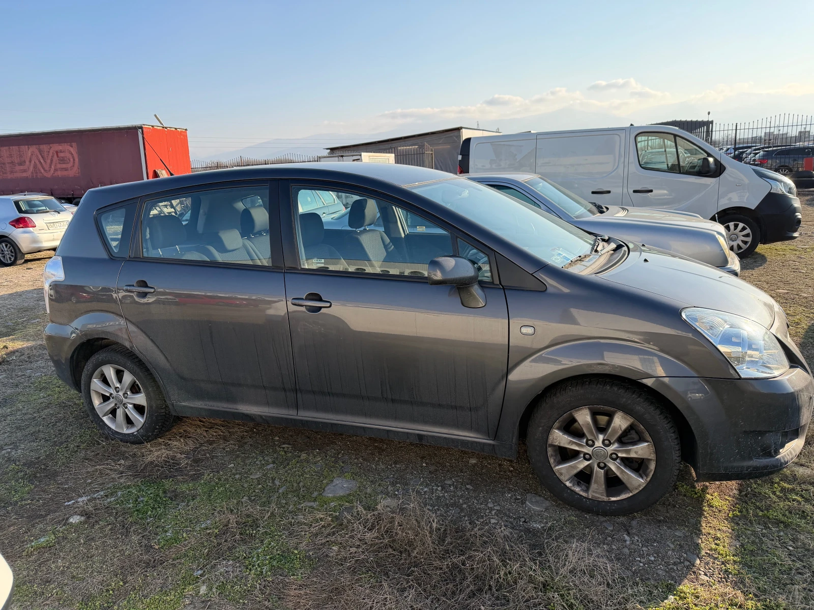 Toyota Corolla verso 1.6 VVTI - изображение 4