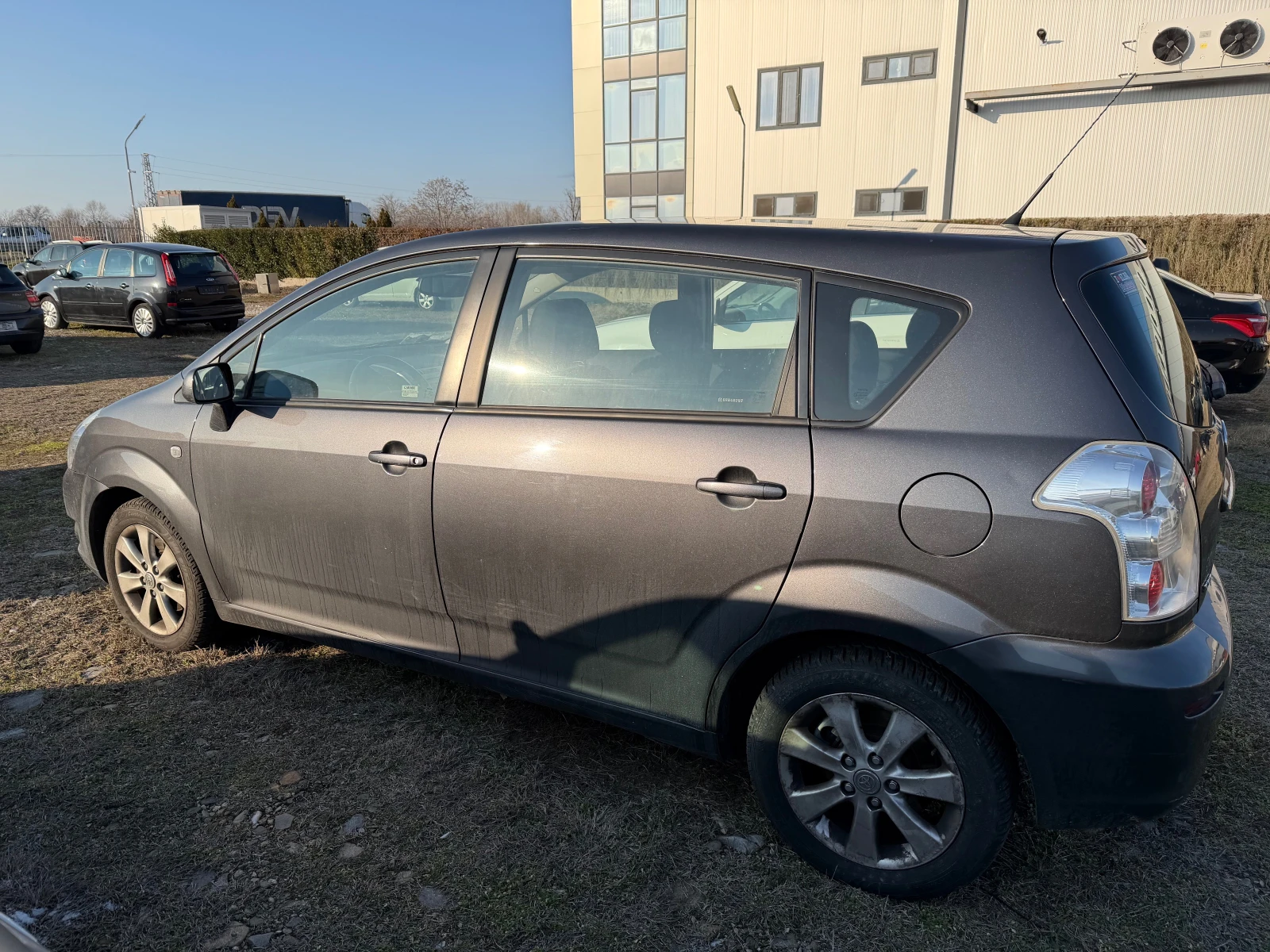 Toyota Corolla verso 1.6 VVTI - изображение 8