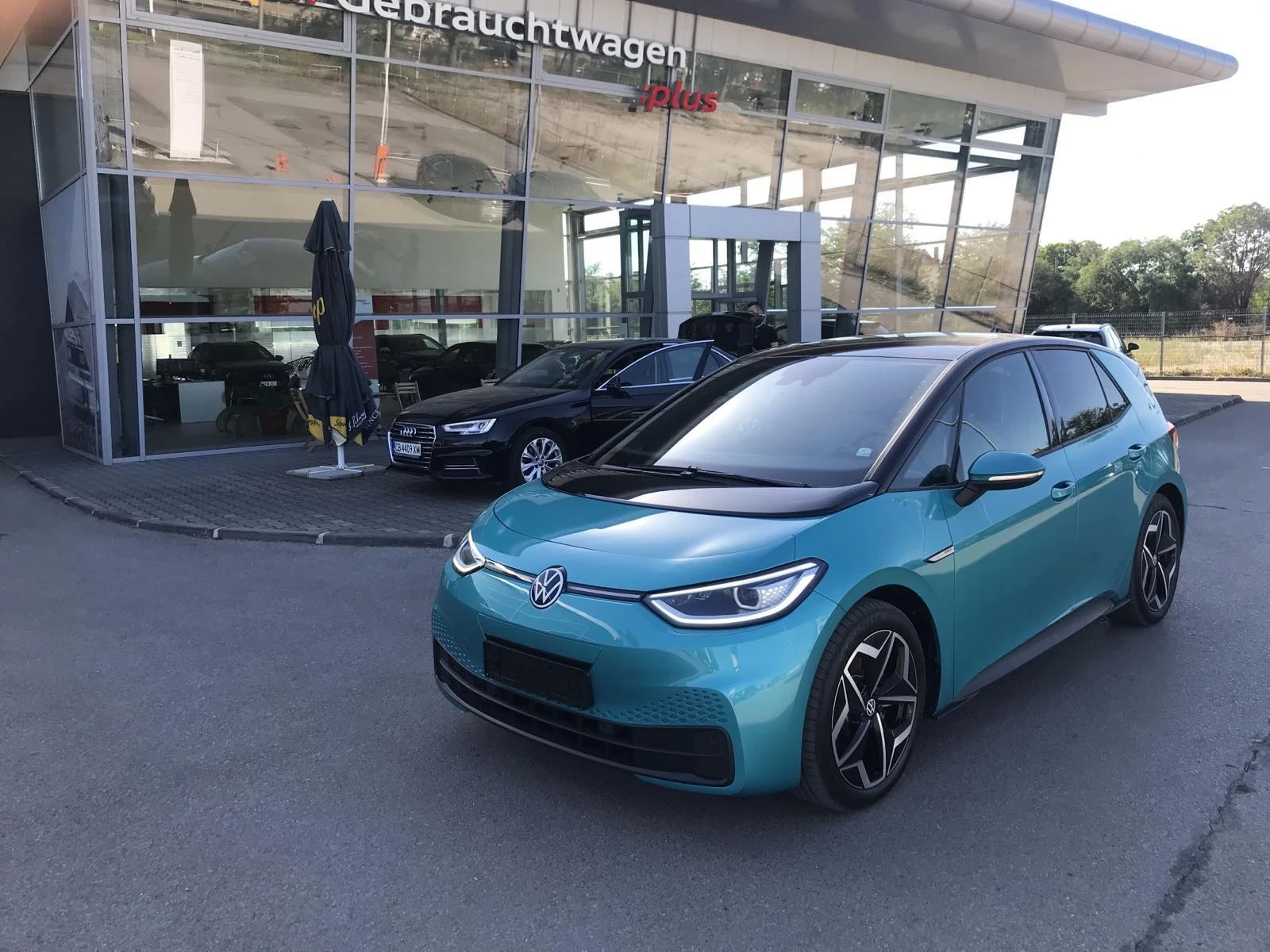 VW ID.3, снимка 4 - Автомобили и джипове - 53879382