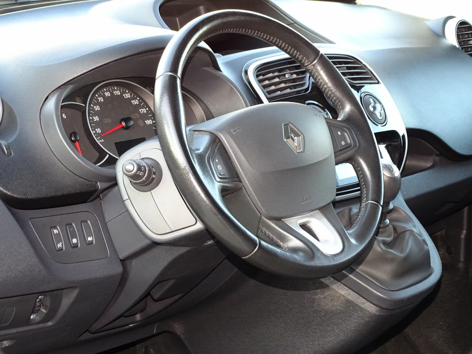 Renault Kangoo 1.5DCI_LIMITED_* , снимка 9 - Автомобили и джипове - 54106917