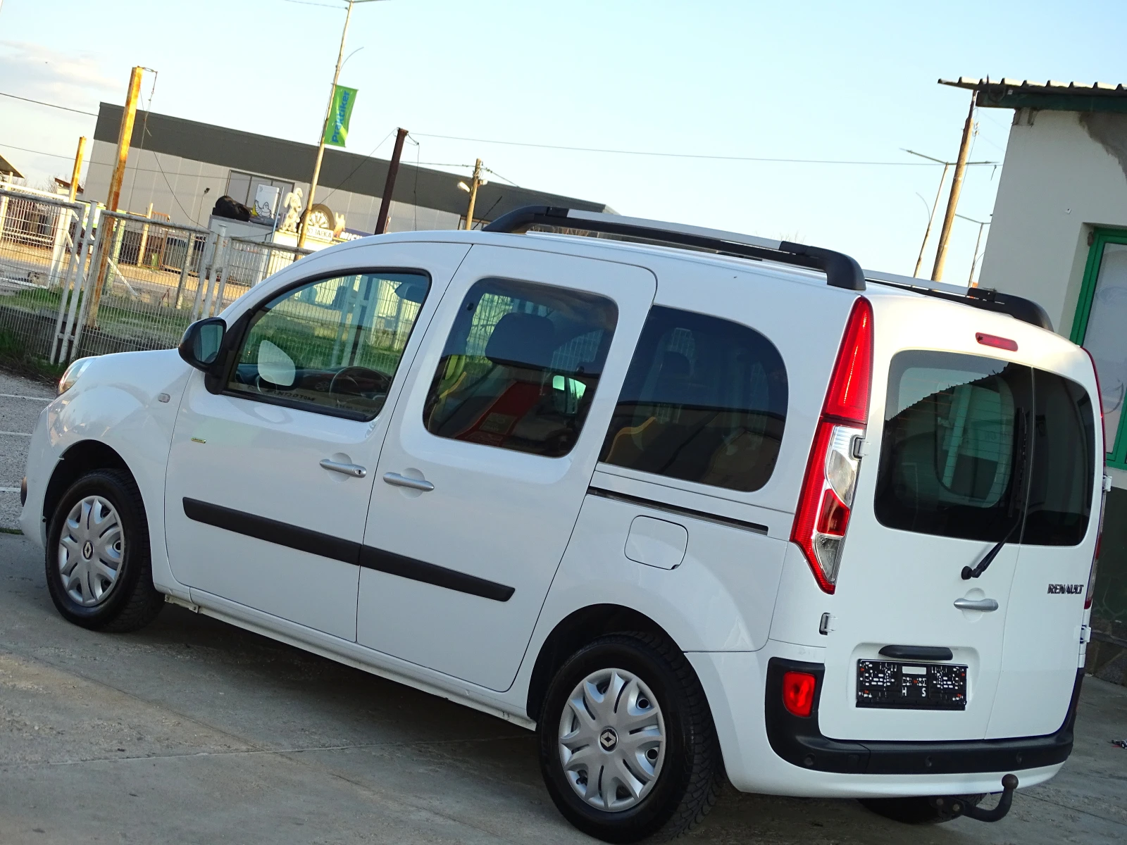 Renault Kangoo 1.5DCI_LIMITED_* , снимка 7 - Автомобили и джипове - 54106917
