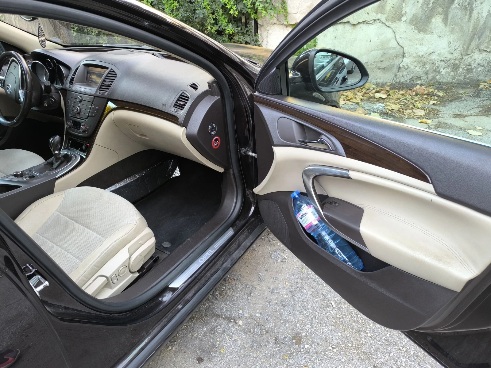 Opel Insignia, снимка 11 - Автомобили и джипове - 54442968