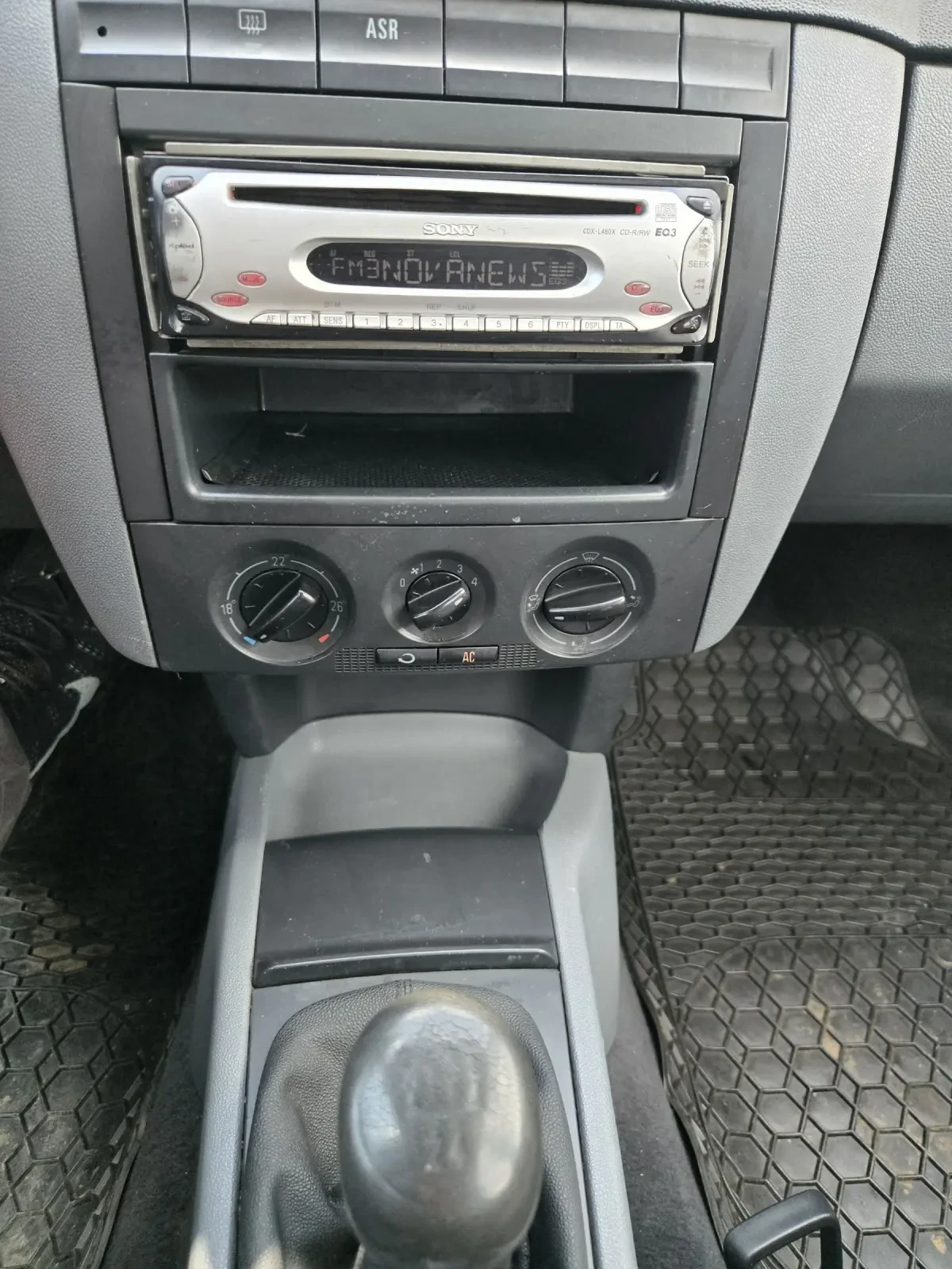 Skoda Fabia 1.9 тди 101к.с  2005г., снимка 12 - Автомобили и джипове - 54628476