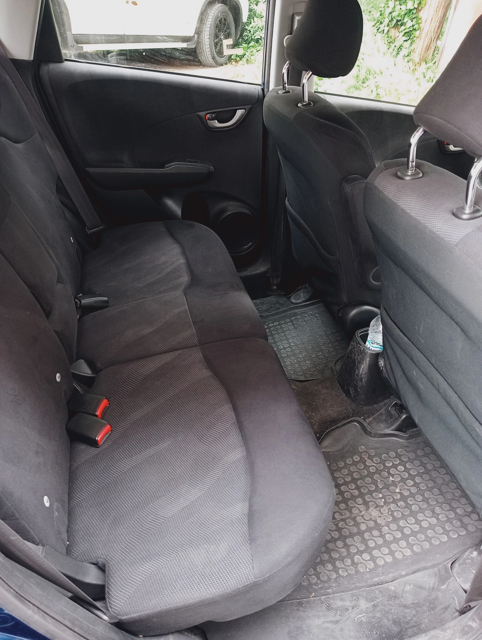 Honda Jazz Хечбек, снимка 4 - Автомобили и джипове - 54753725