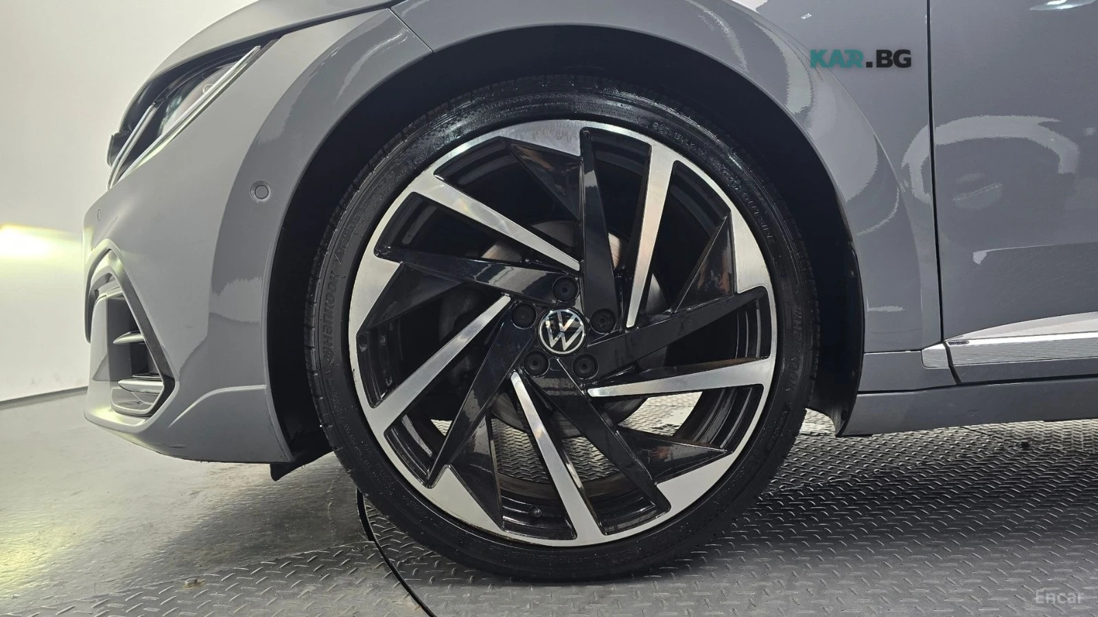VW Arteon R LINE* 4 MOTION* КОЖА* ПОДГРЕВ* ПАНО* 360* HUD* , снимка 5 - Автомобили и джипове - 54933219