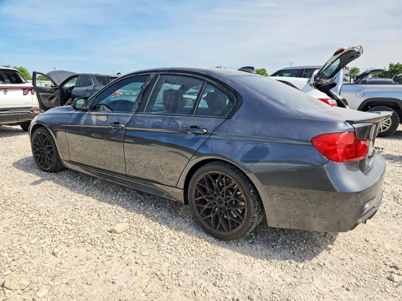 BMW 335 XDRIVE !!УНИКАТ!! #ПЪЛНО ОБОРУДВАНЕ# !ПАНОРАМА, снимка 4 - Автомобили и джипове - 54990916