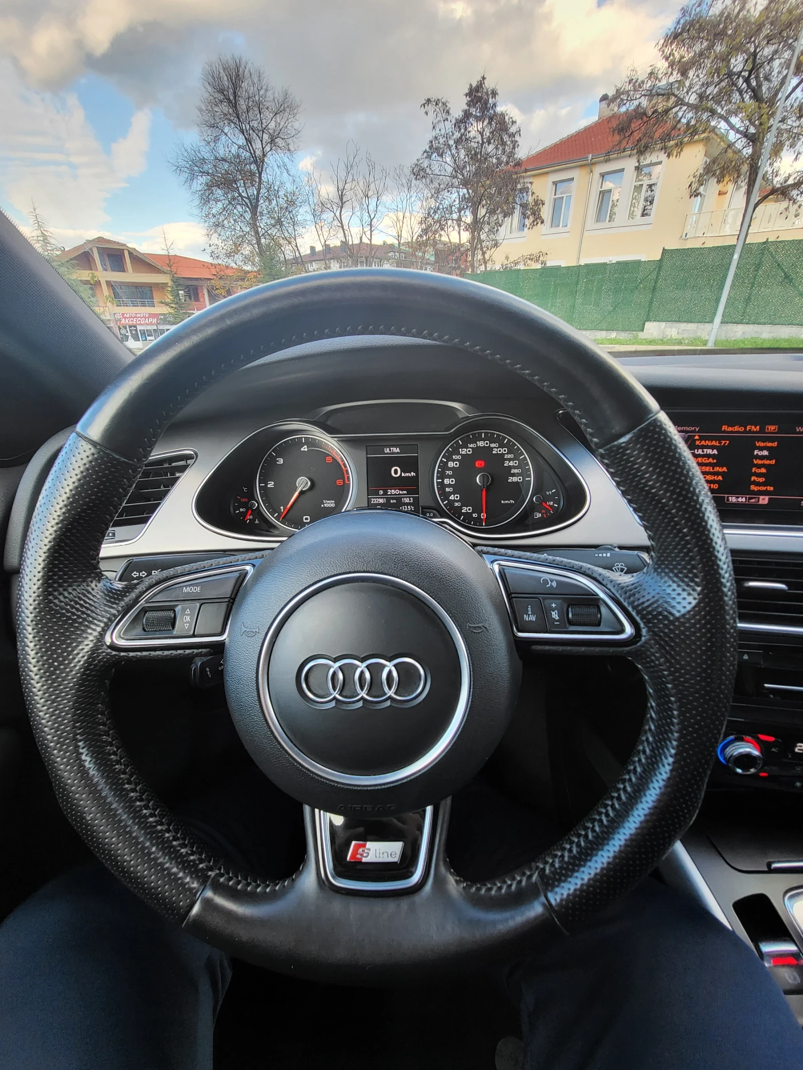 Audi A4 S line + /2.0TDI/Топ състояние, снимка 9 - Автомобили и джипове - 55069413