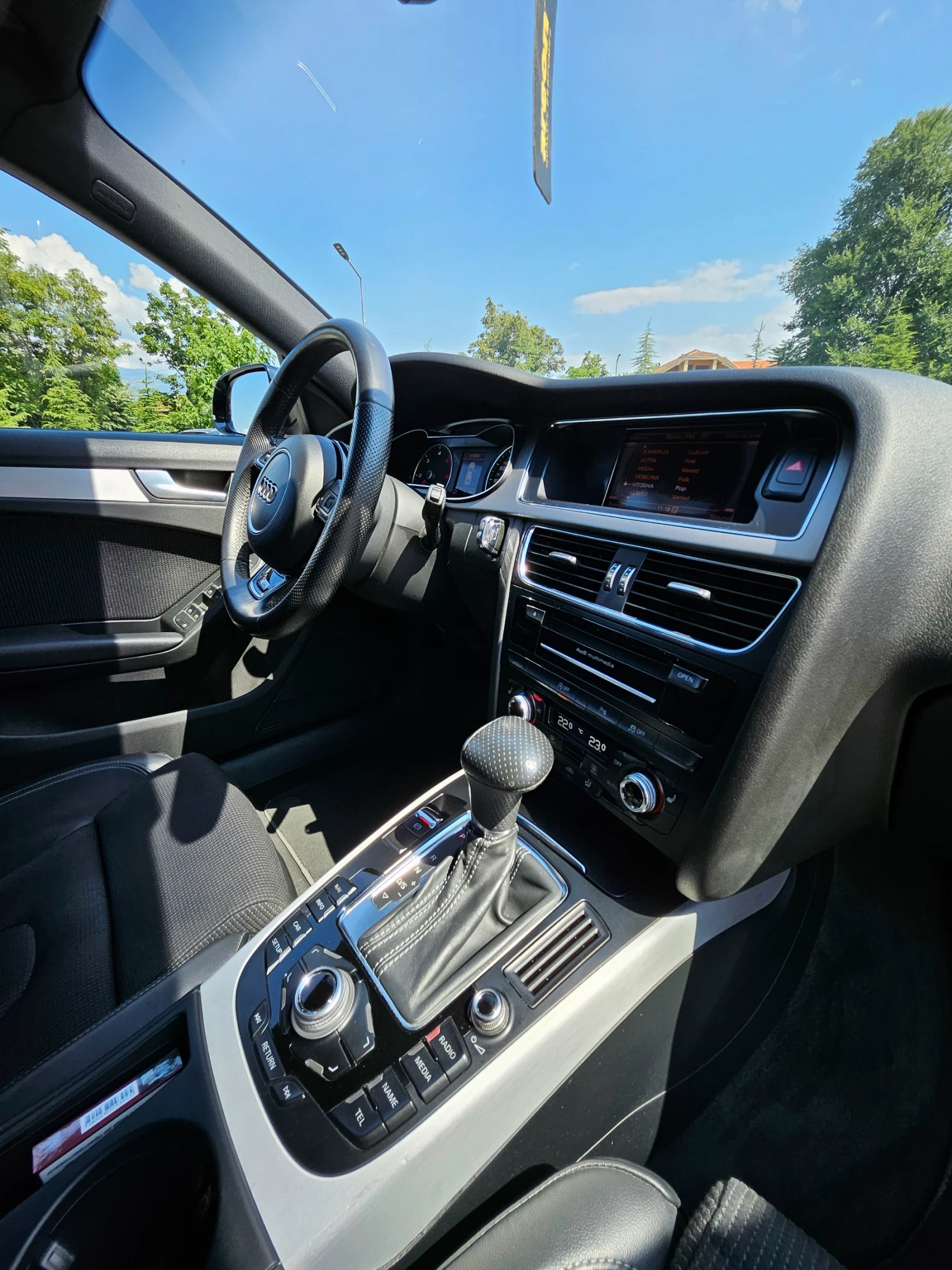 Audi A4 S line + /2.0TDI/Топ състояние, снимка 15 - Автомобили и джипове - 55069413