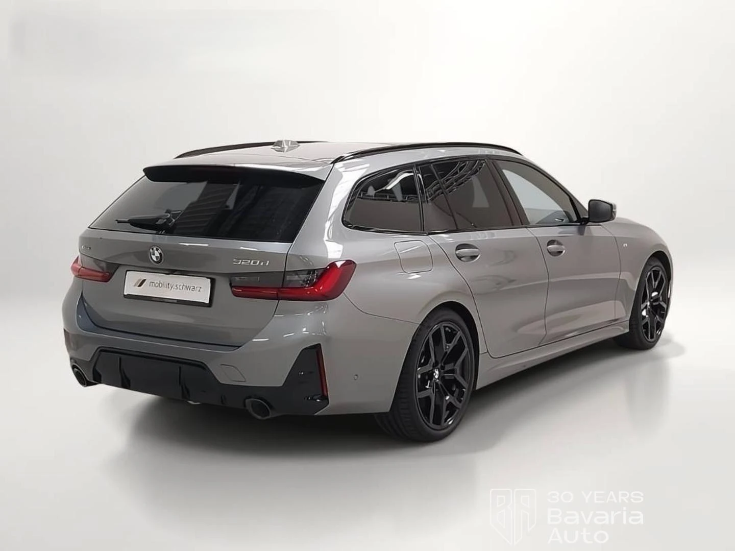 BMW 320 d xDrive M Sport Paket, снимка 3 - Автомобили и джипове - 55215029