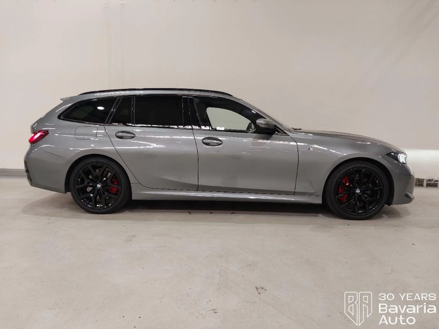 BMW 320 d xDrive M Sport Paket, снимка 4 - Автомобили и джипове - 55215029