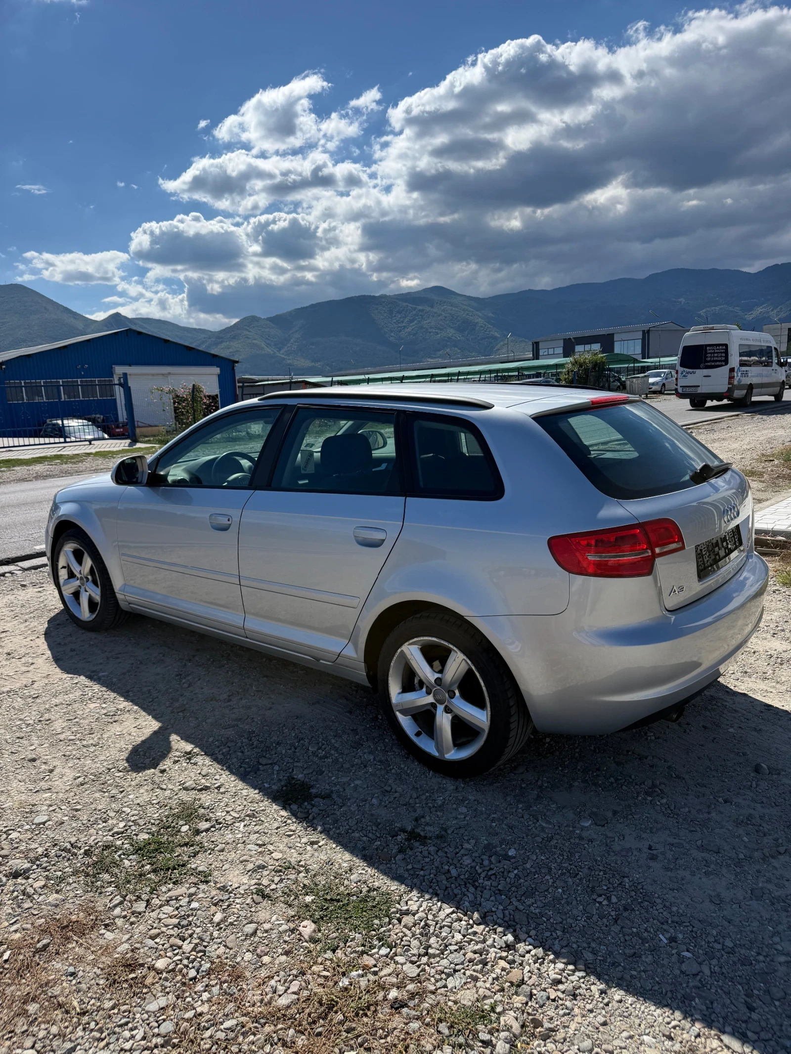 Audi A3 2.0TDI* АВТОМАТИК* ЛИЗИНГ, снимка 6 - Автомобили и джипове - 56223522