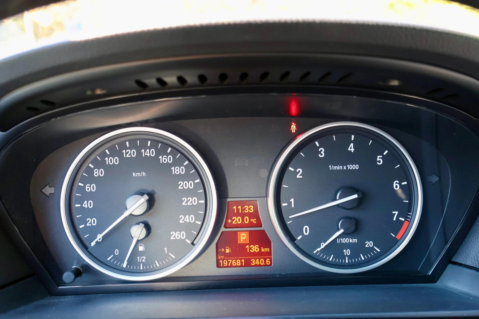 BMW 530, снимка 14 - Автомобили и джипове - 56392323