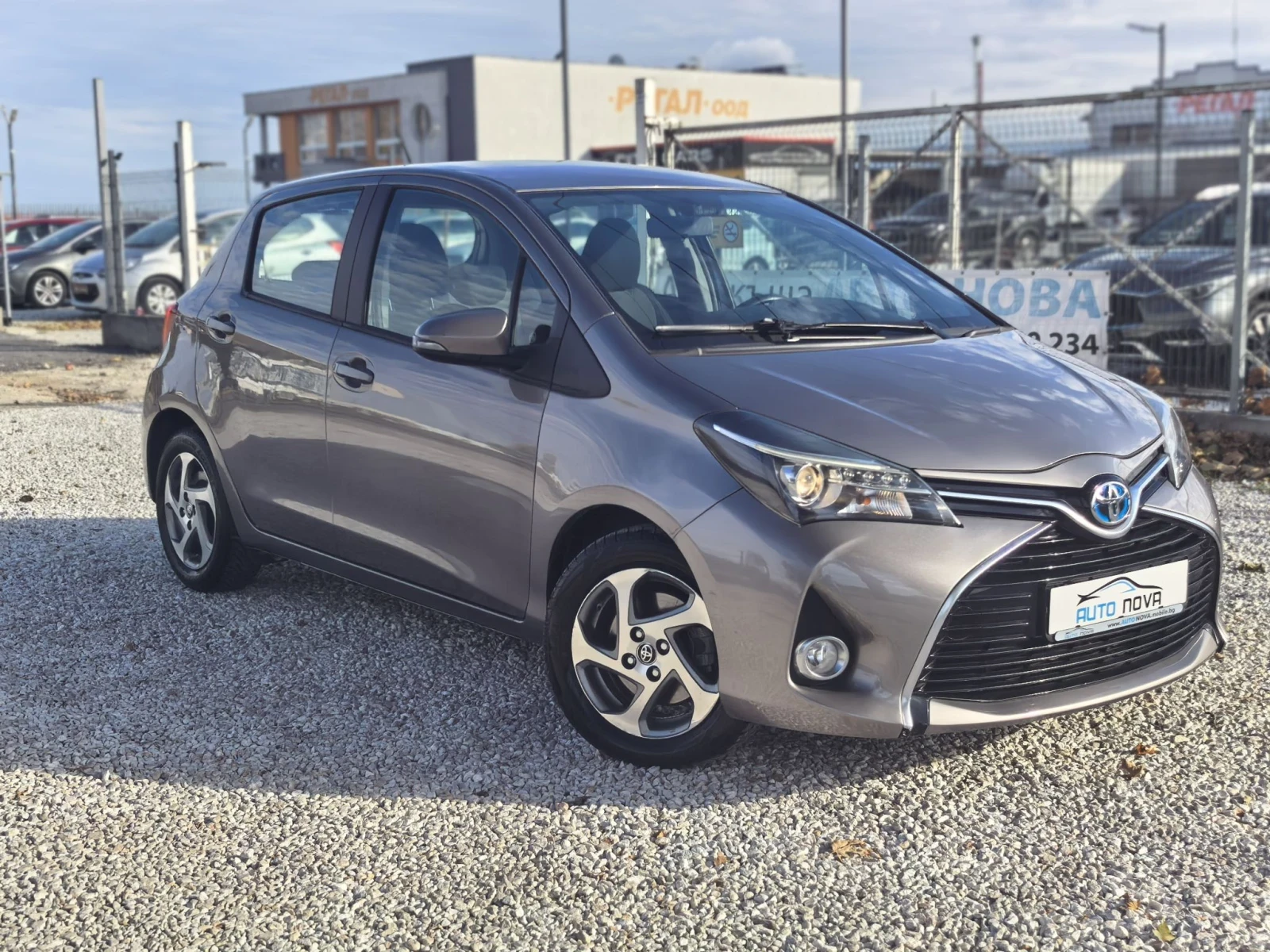 Toyota Yaris 1.5 100 К.С ХИБРИД! 128 000 КМ! 