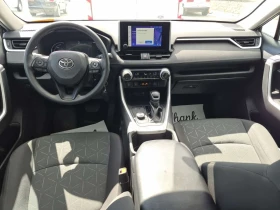 Toyota Rav4  HYBRID XLE PREMIUM | АВТОКРДИТ , снимка 9