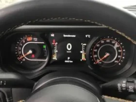 Jeep Wrangler Rubicon 392 Final Edition CARFAX АВТО КРЕДИТ  - 145900 лв. / 74597.49 € - 19534140 8
