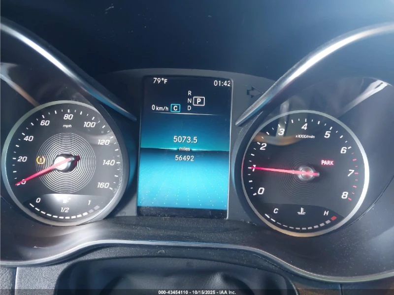 Mercedes-Benz GLC 300 ПОДГРЕВ* AMBIENT* BUMRMESTER* 360, снимка 9 - Автомобили и джипове - 53222429