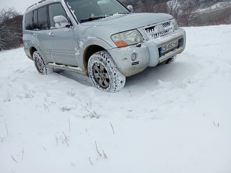 Mitsubishi Pajero 3.5/ГАЗ-Бензин/Всички Екстри/ОТЛИЧЕН, снимка 2 - Автомобили и джипове - 53574299
