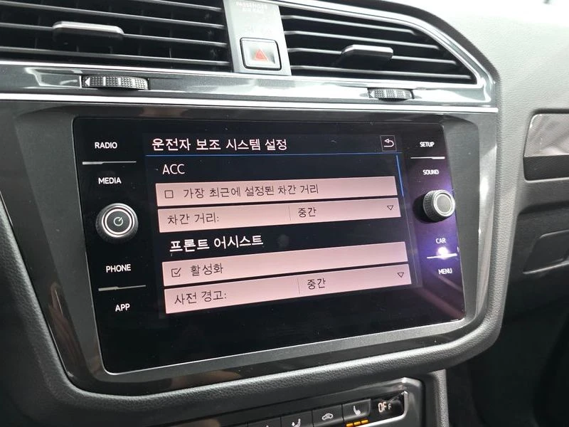 VW Tiguan 2.0 TDI Premium| 150�.�. | Mobile.bg � ����������� 16