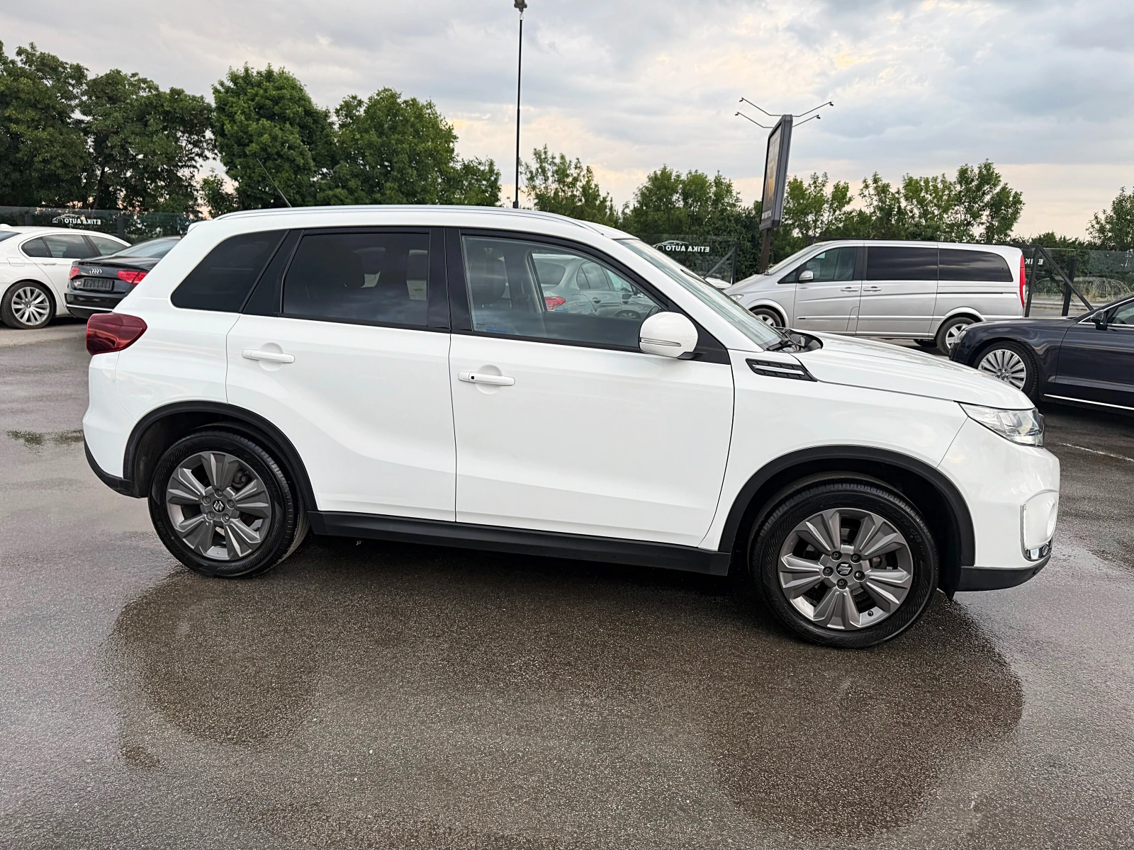 Suzuki Vitara 4x4-LED-XENON-METAN-ПОДГРЯВАНЕ-КАМЕРА-DISTRONIK ! - изображение 2