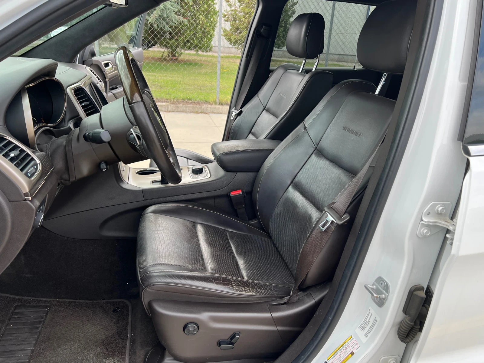 Jeep Grand cherokee 5.7 Summit - изображение 7