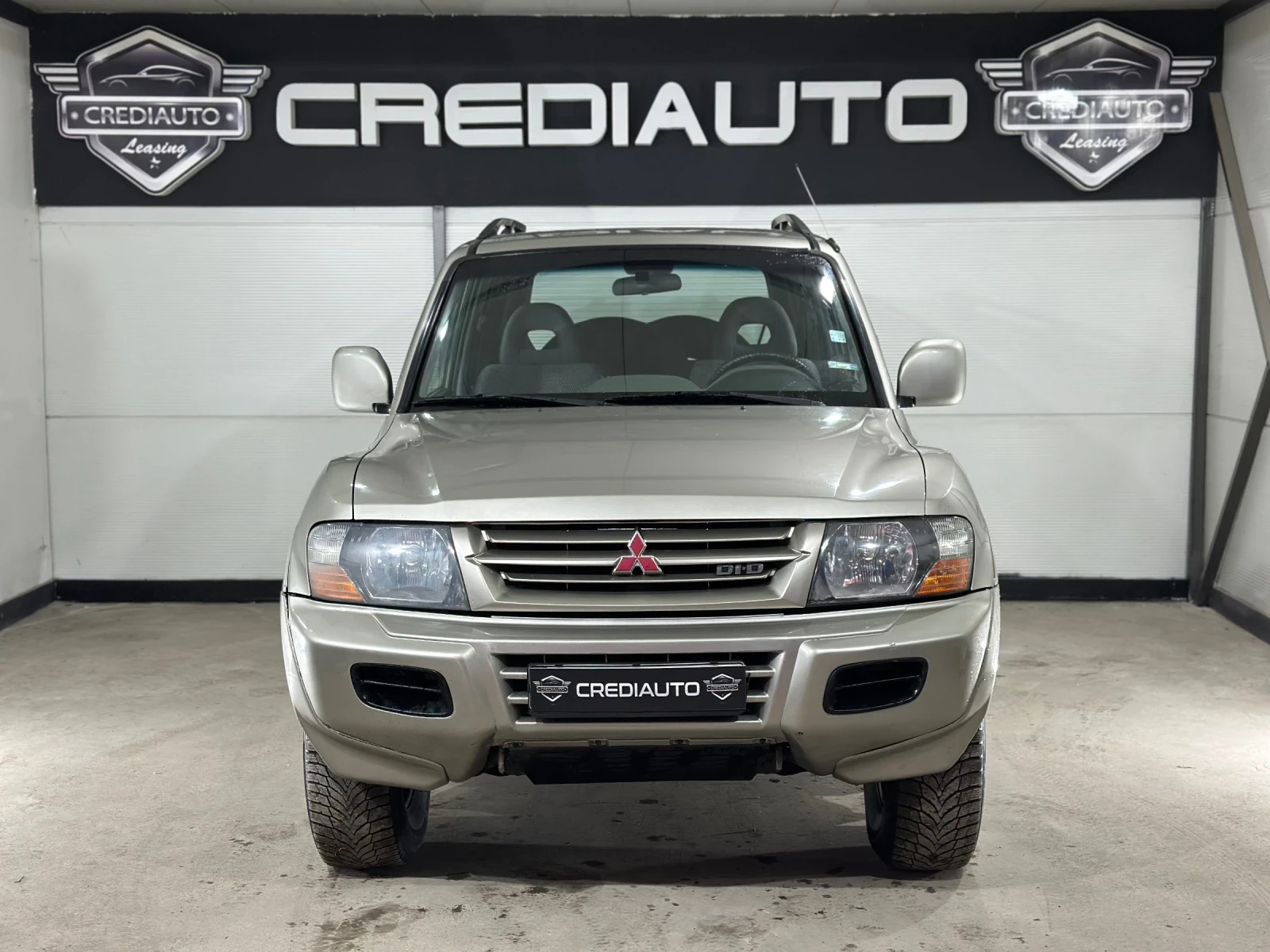 Mitsubishi Pajero 3.2 - изображение 2