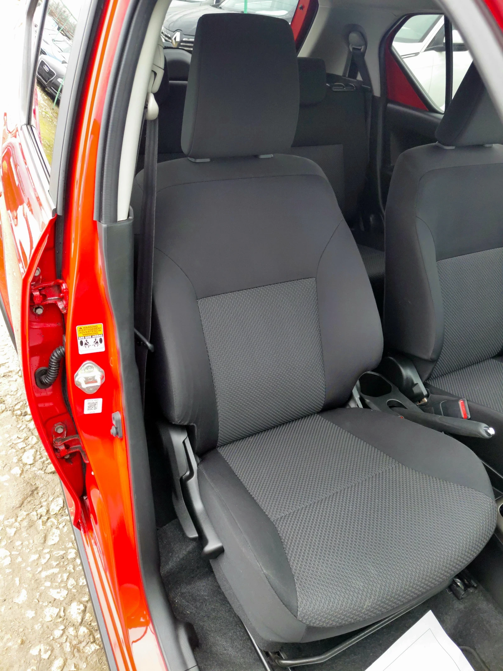 Suzuki Ignis 1.2i  82700km Euro-6 | Mobile.bg � ����������� 11