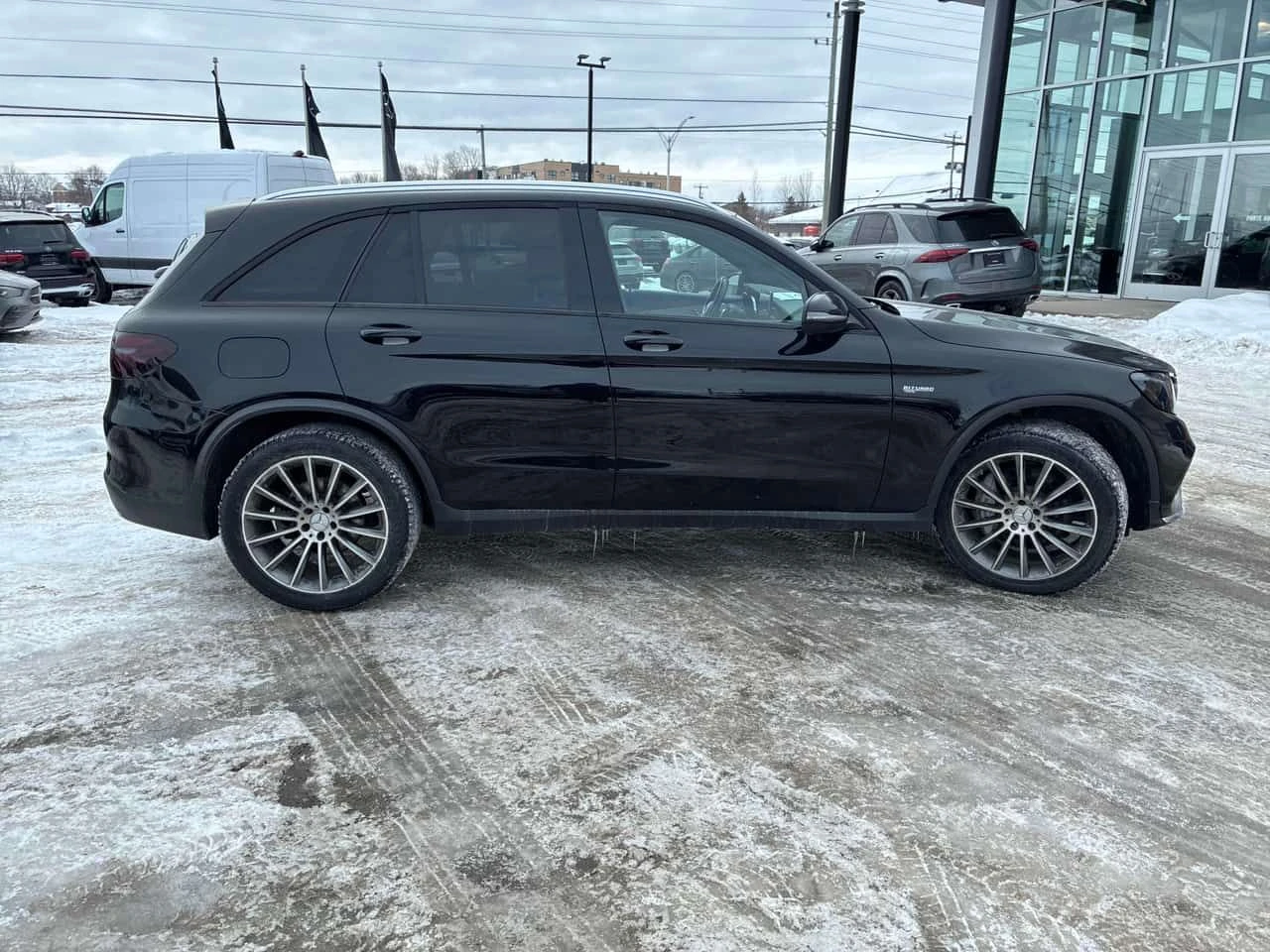 Mercedes-Benz GLC 43 AMG AMG 4MATIC * BURMASTER* ПОДГРЕВИ* ПАНОРАМА*  - изображение 4