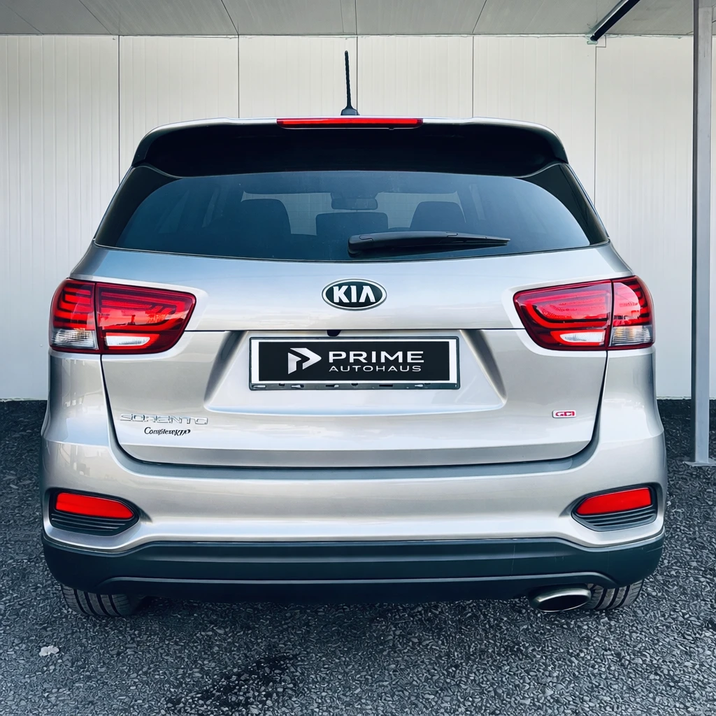 Kia Sorento, снимка 5 - Автомобили и джипове - 54010201