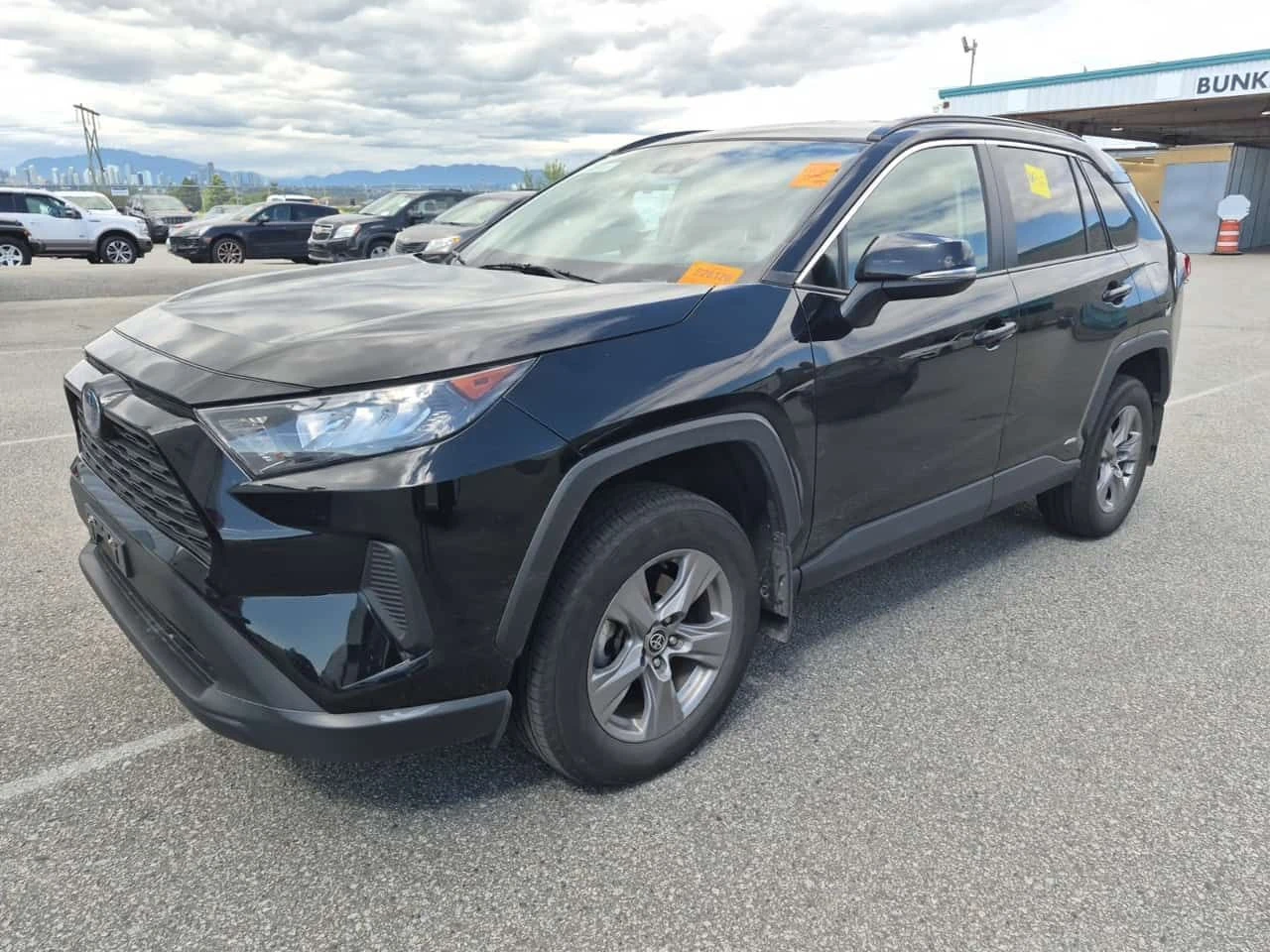Toyota Rav4  HYBRID XLE PREMIUM | АВТОКРДИТ 