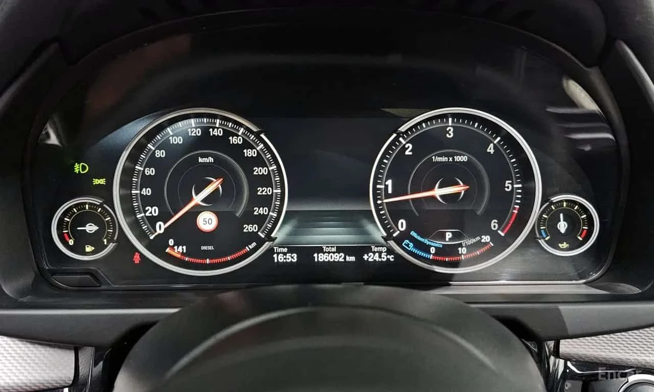 BMW X6 * xDrive 40d M Sport * DIGITAL * HEADUP, снимка 8 - Автомобили и джипове - 55572020