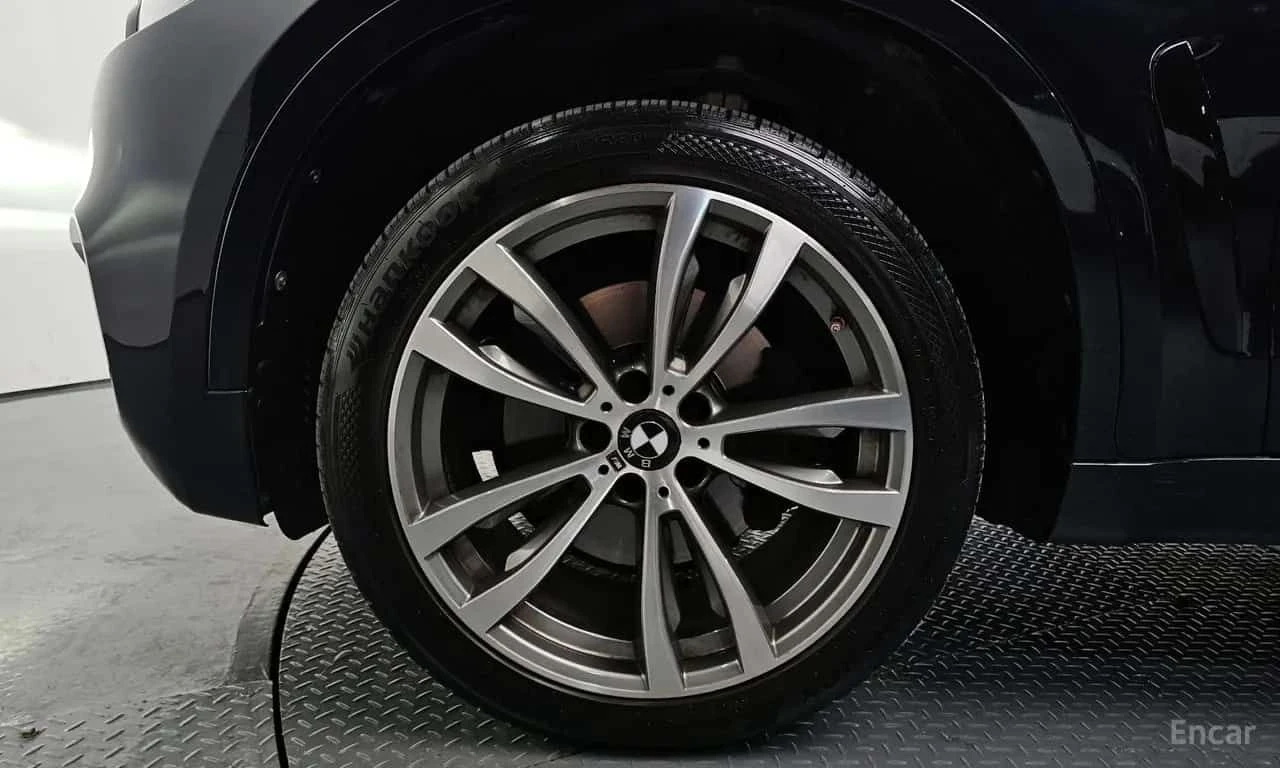 BMW X6 * xDrive 40d M Sport * DIGITAL * HEADUP, снимка 5 - Автомобили и джипове - 55572020