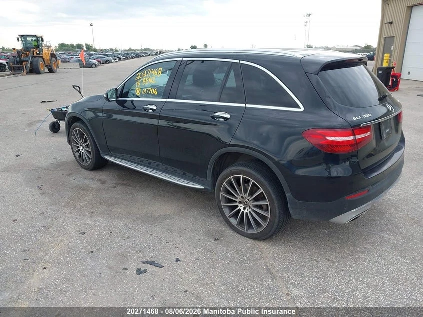 Mercedes-Benz GLC 300 AMG* 4M* Памет* Панорама* Подгрев* 360* Blind spot, снимка 6 - Автомобили и джипове - 55702110