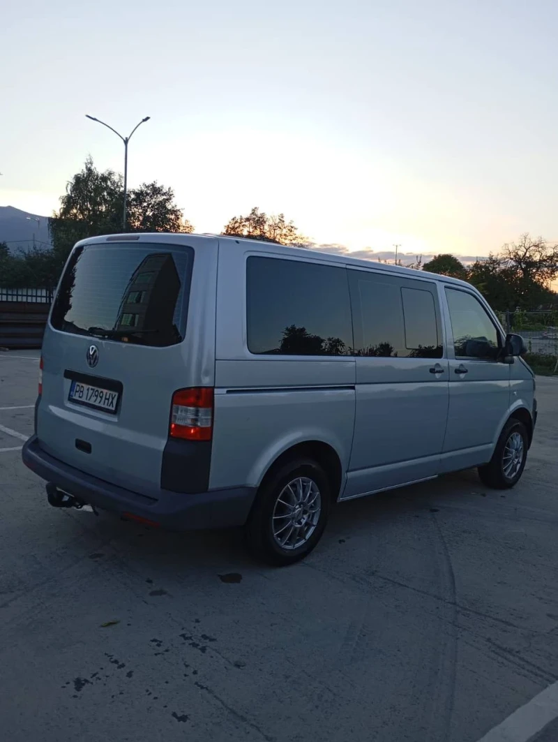 VW T5, снимка 6 - Бусове и автобуси - 48318984