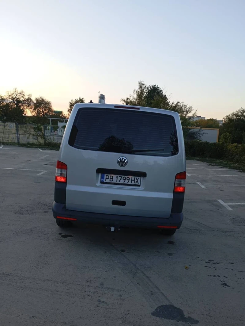 VW T5, снимка 3 - Бусове и автобуси - 48318984