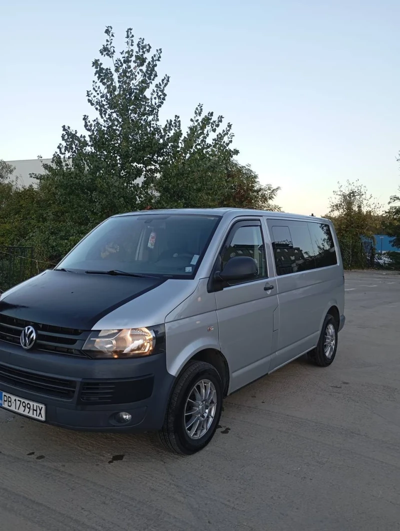 VW T5, снимка 1 - Бусове и автобуси - 48318984