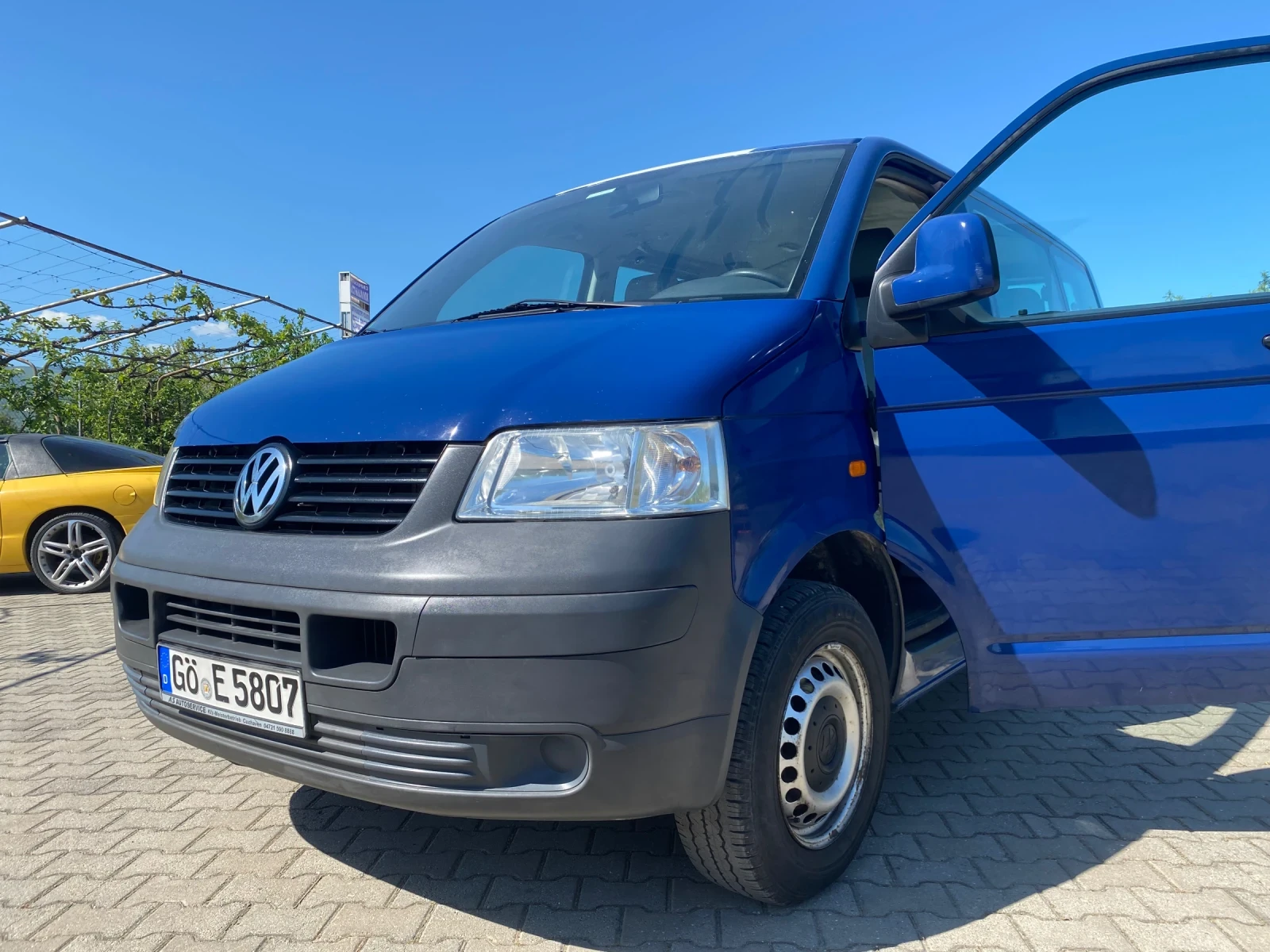 VW T5 2008 9-Местен | Реални КМ - изображение 2