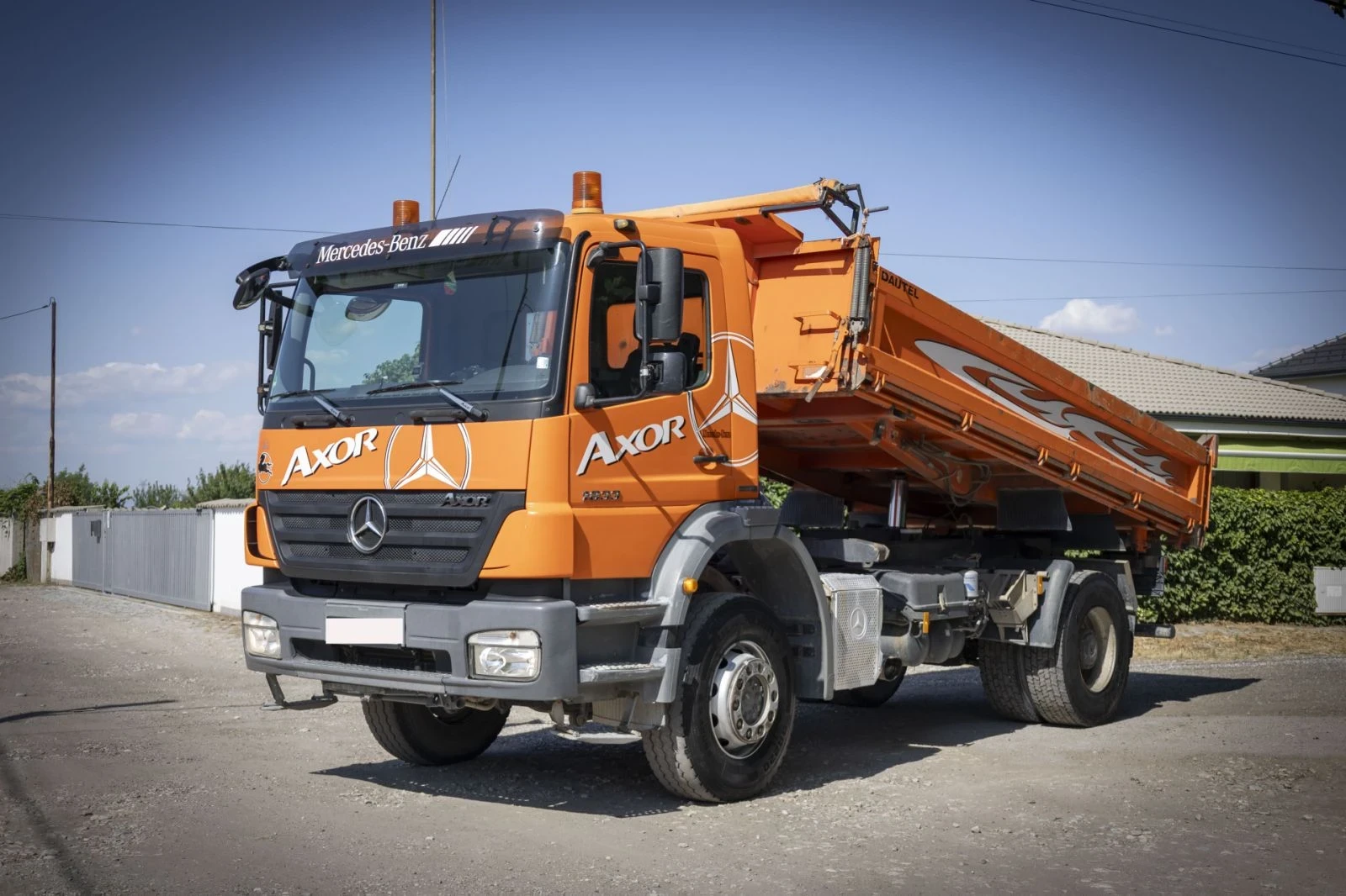 Mercedes-Benz 1831 Axor - изображение 3