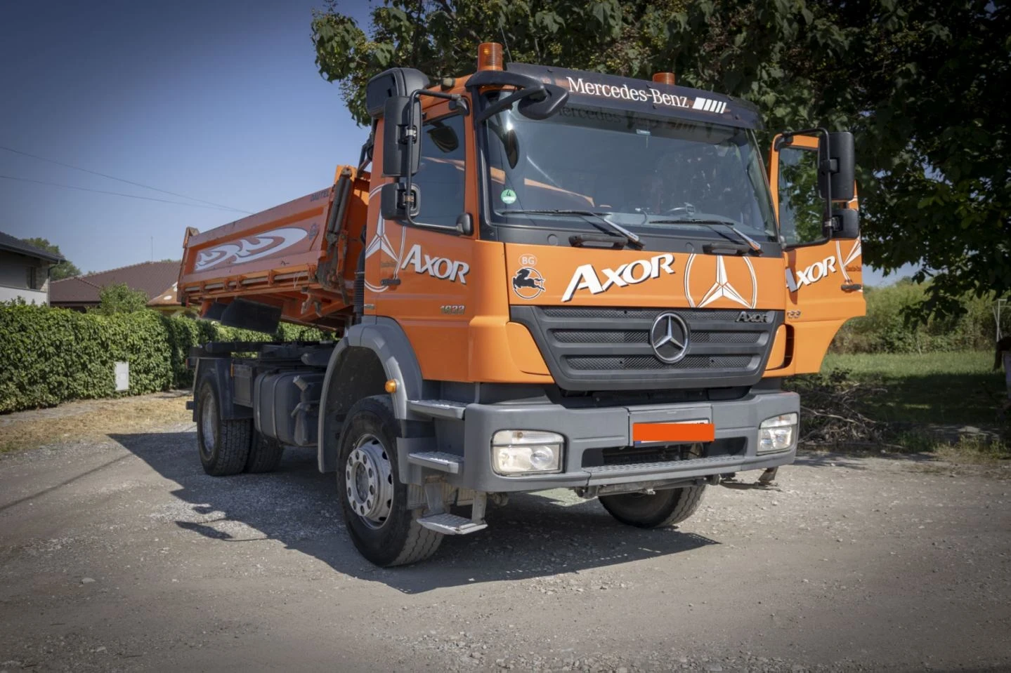 Mercedes-Benz 1831 Axor - изображение 2