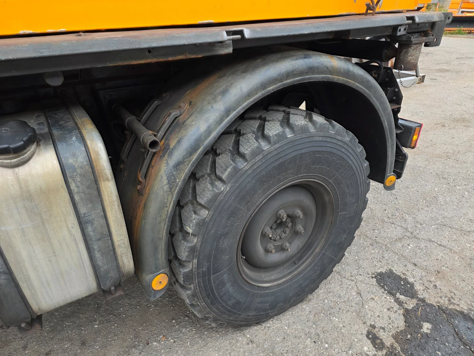 Mercedes-Benz UNIMOG U300     | Mobile.bg   11