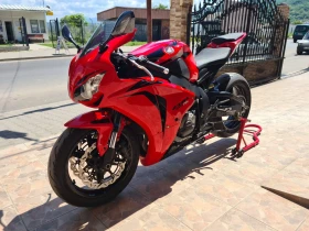 Обява за продажба на Honda Cbr 1000RR* SC59 ~10 500 лв. - изображение 1