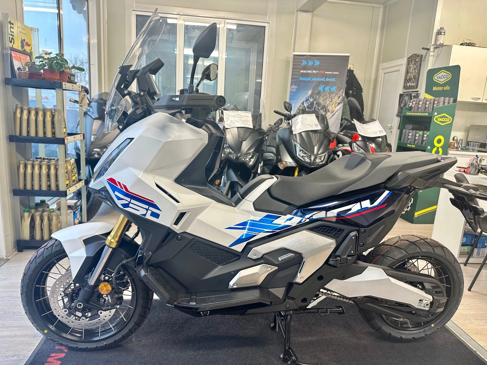 Honda X-ADV 750 Special Edition 2026.  | Mobile.bg   13